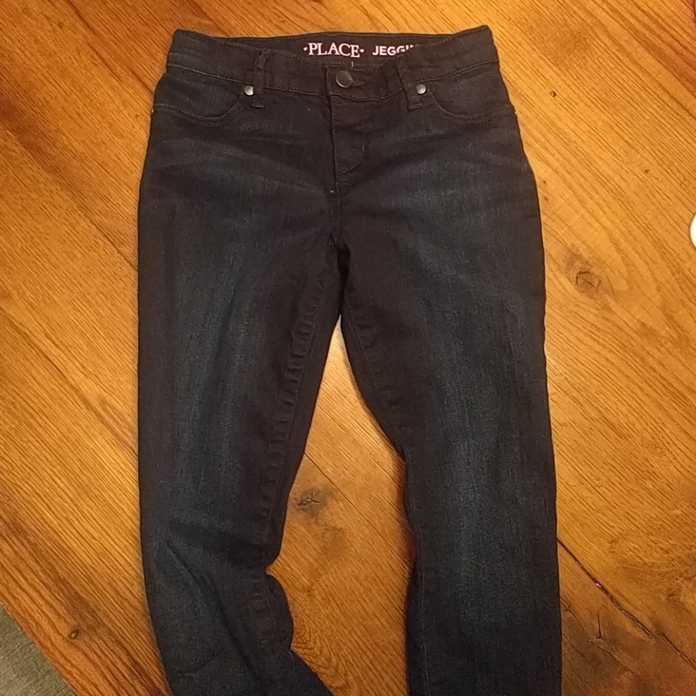 Dark wash jeggings